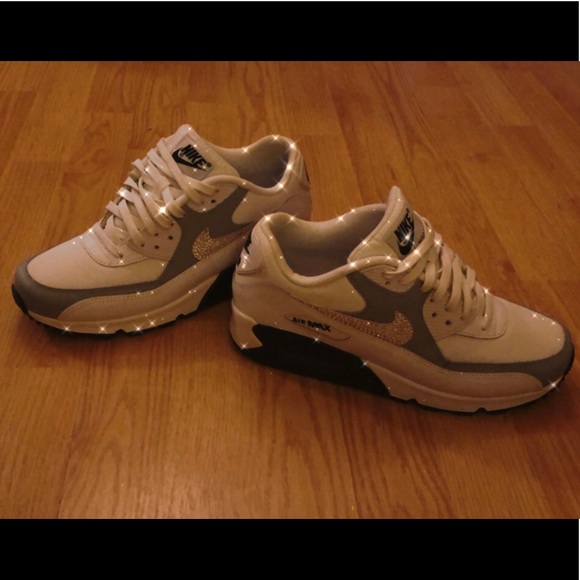 Nike Air Max 90’s with Swarovski Crystals Swoosh - Picture 2 of 9